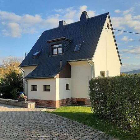 Haus Mit Ausblick 3 Schlafzimmer Wilkau-Hasslau Экстерьер фото